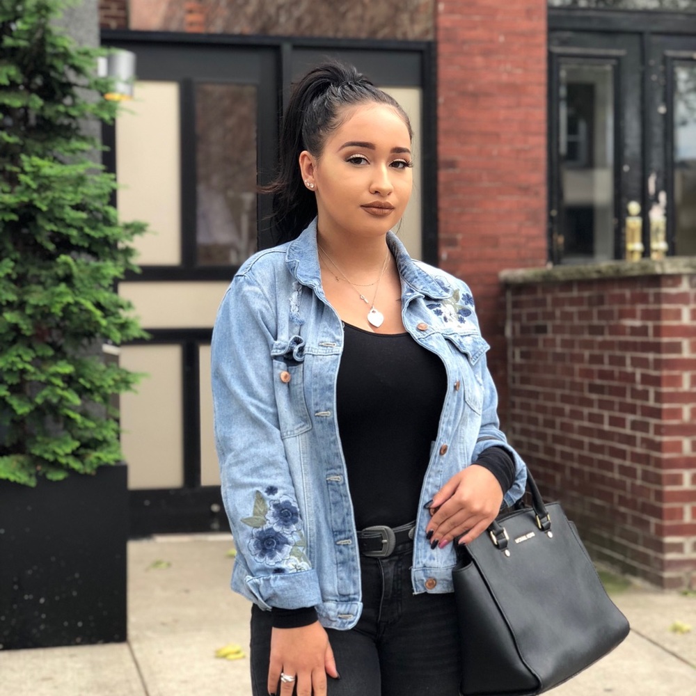 Michael kors hand bag